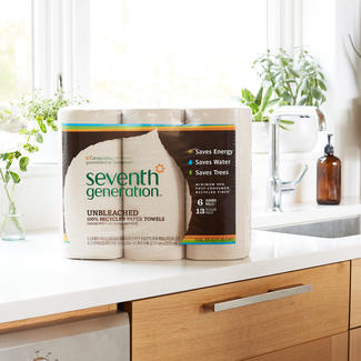 100% Recycled Paper Towels, Unbleached lifestyle