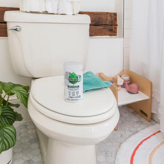 Zero Plastic Toilet Bowl Cleaning Powder lifestyle