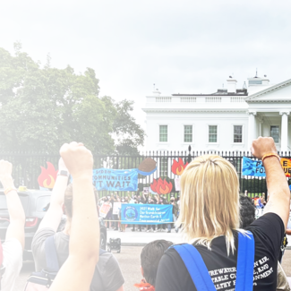 White House oil protest